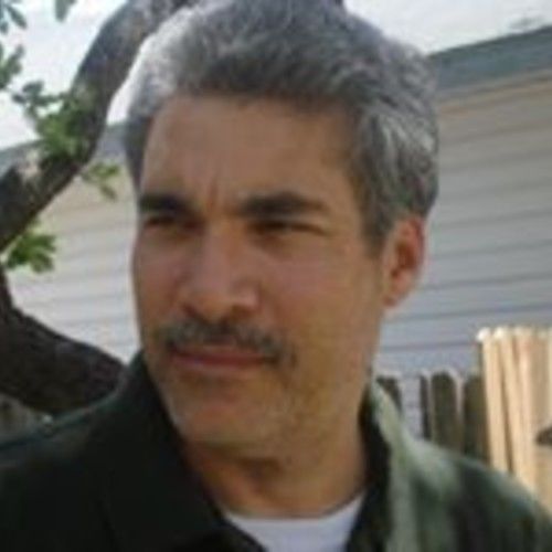 Richard J Fernandez